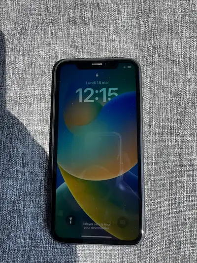 iphone Xr , View more