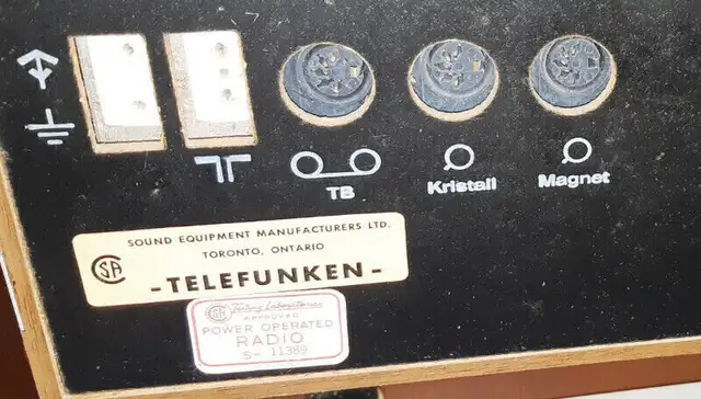 Telefunken Opus Studio 201 AMFM Stereo Receiver cassette speaker in Stereo Systems & Home Theatre in St. Catharines - Image 3