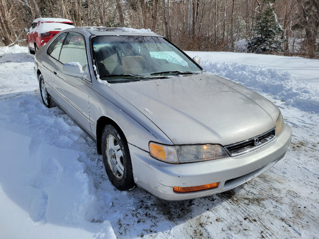 1996 honda accord coupe exr in Cars & Trucks in City of Halifax