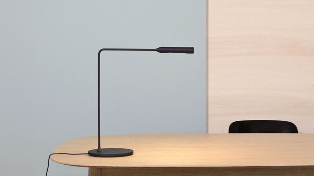 Lampe de bureau - Flo Desk Lamp dans Éclairage intérieur et plafonniers  à Laval/Rive Nord - Image 2