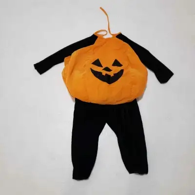Halloween costume size 4/5, View more
