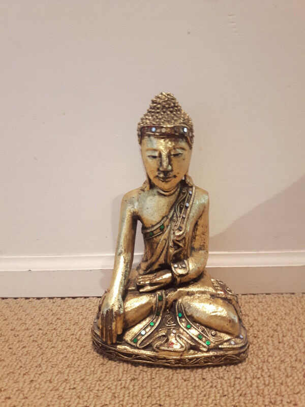 Vintage Wooden Buddha Statue in Arts & Collectibles in Richmond