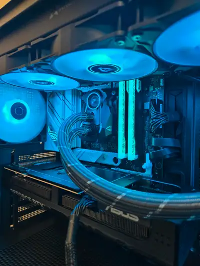 Follow me on instgram for free PC giveaways - @BeastComputersGTA This PC can play ALL AAA titles at...