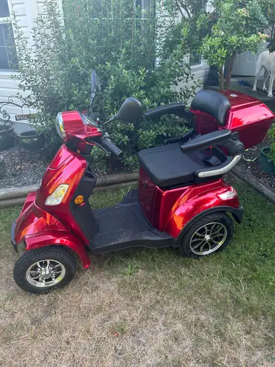 Brand new used once 2026 VAST Mobility Scooter – Red – Like Brand New – $3,700 Bought new from Alber...