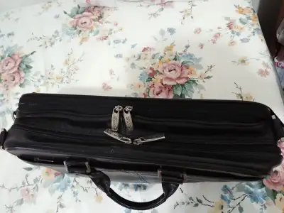 Reaction portfolio bag, View more