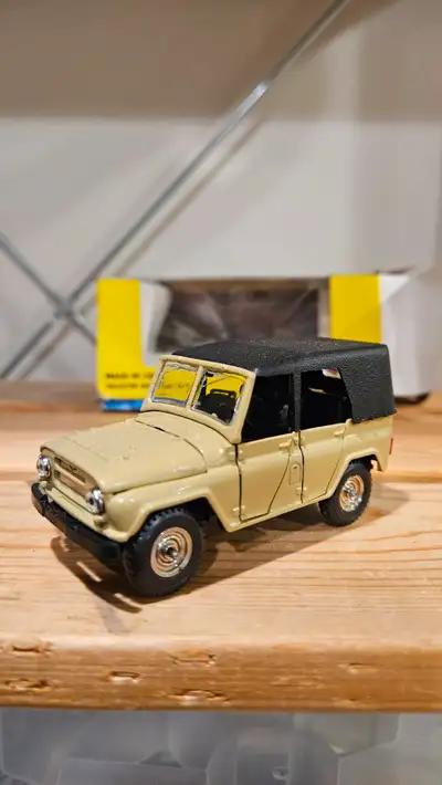 UAZ469 Scale Model Diecast, View more