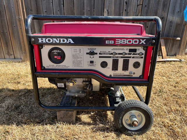 Honda Generator in Other in Grande Prairie