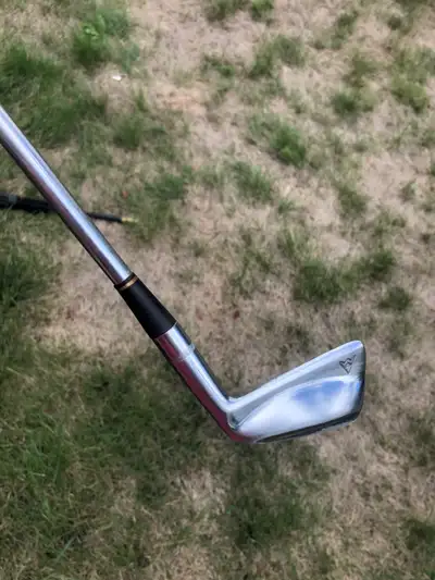 Dynamax 2 Iron (Men’s RH) regular flex, View more