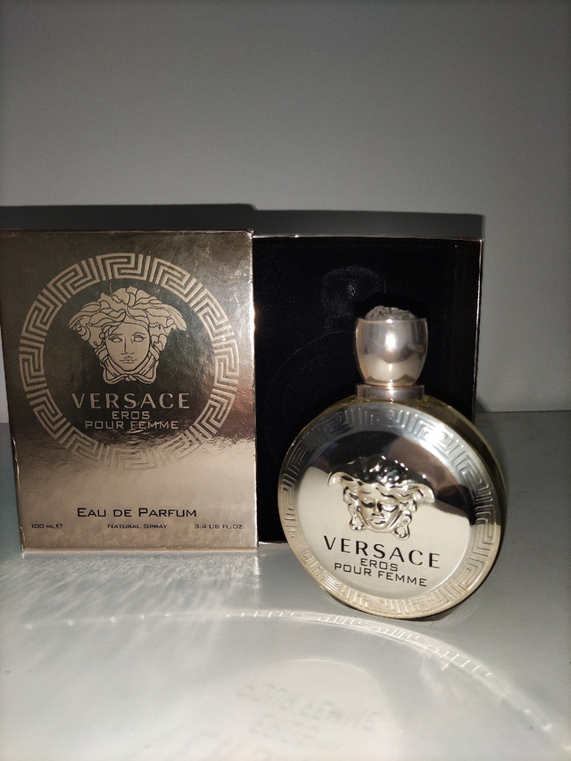 Perfume Versace Eros for women/Parfum Versace Eros pour femme dans Santé et besoins spéciaux  à Ville de Montréal