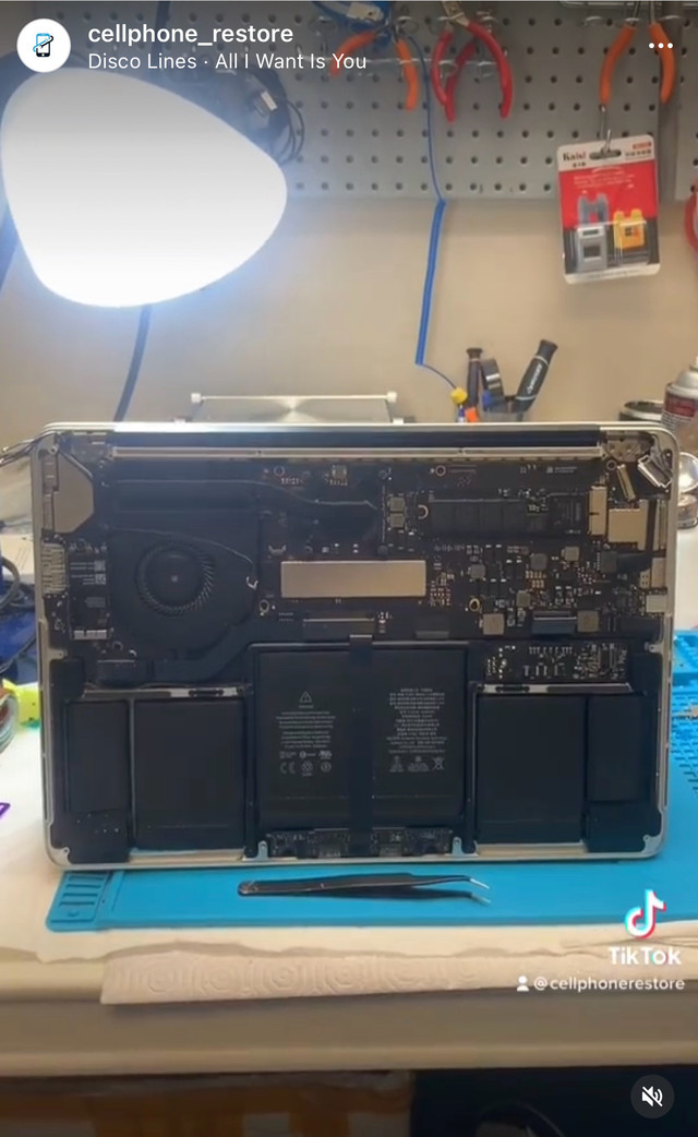 Macbook Water Damaged and Dead Motherboard Repair in Laptops in Mississauga / Peel Region