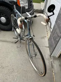 Miyata Road Bike - Vintage 