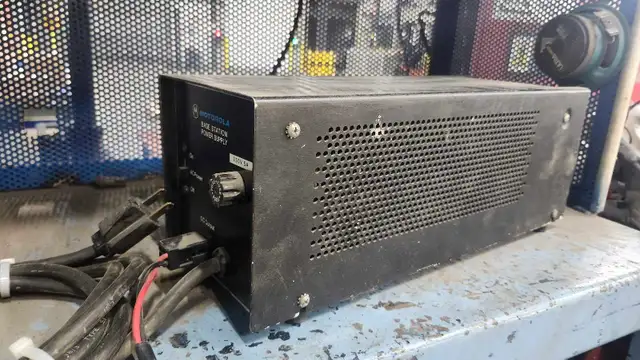Motorola Power Supply in Other Business & Industrial in Cambridge - Image 2