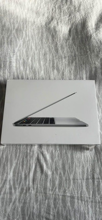 2022 Macbook Pro Intel 512 GB (Brand New)