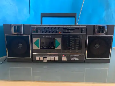 Vtg 86 Sony CFS-5000S AM/FM-MW-SW 7 Boombox-Japan made-works$199, View more
