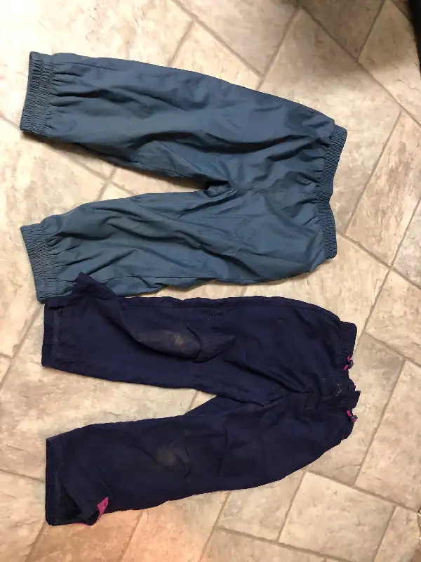 Splash pants in Clothing - 2T in Kitchener / Waterloo - Image 2