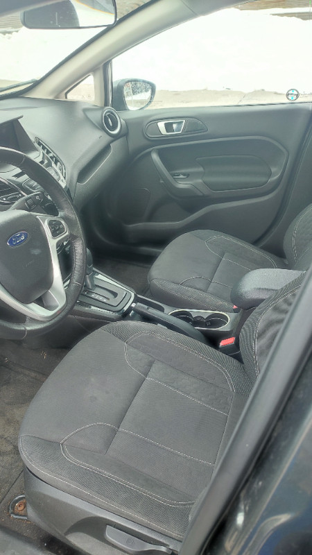 2015 Ford Fiesta SE Sedan in Cars & Trucks in Calgary - Image 3