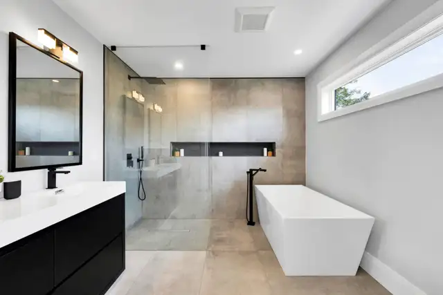 Renovation & Design Services - Kitchens, Basements and Bathrooms in Renovations, General Contracting & Handyman in Oshawa / Durham Region - Image 4