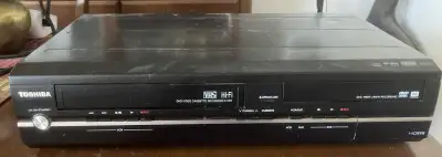 Toshiba DVD/VHS Recorder D-VR7, View more