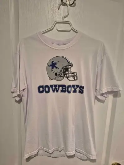 Dallas Cowboys T-Shirt, View more
