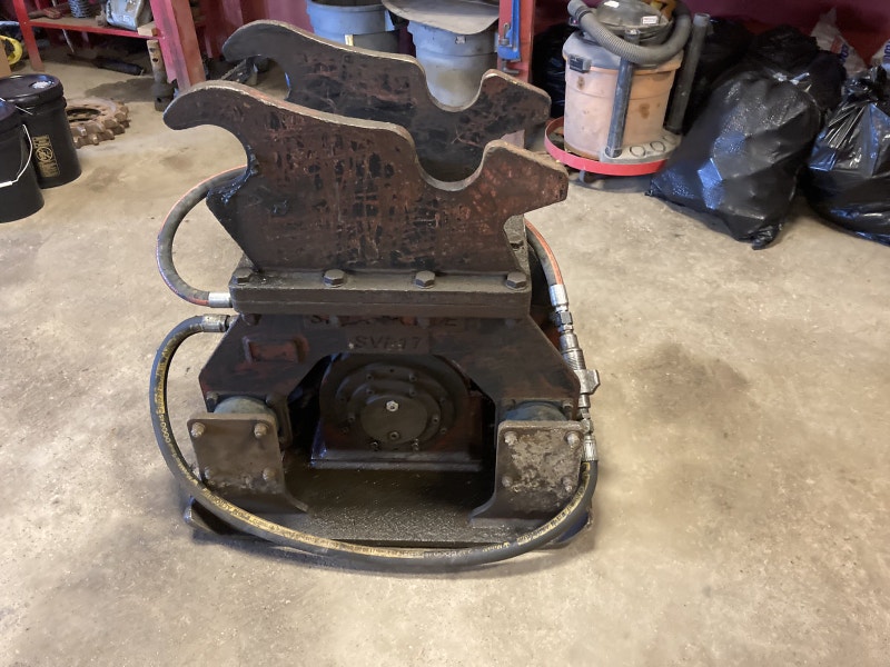 Hoe pack for 120 series excavator Heavy Equipment Edmonton Kijiji