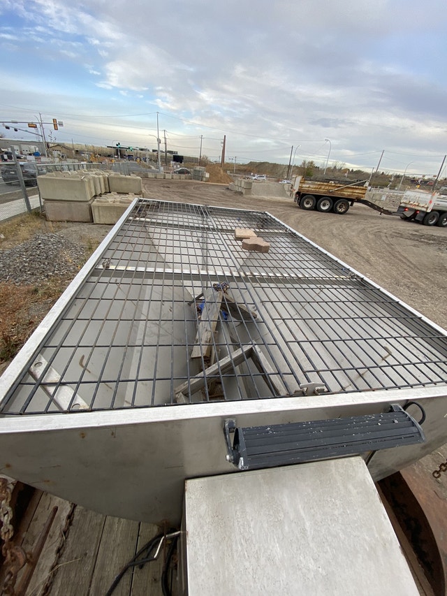 Sand spreader Heavy Equipment Edmonton Kijiji