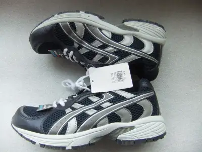 NEW Sportek Running Shoes, Men's size 9, Regular Width, View more