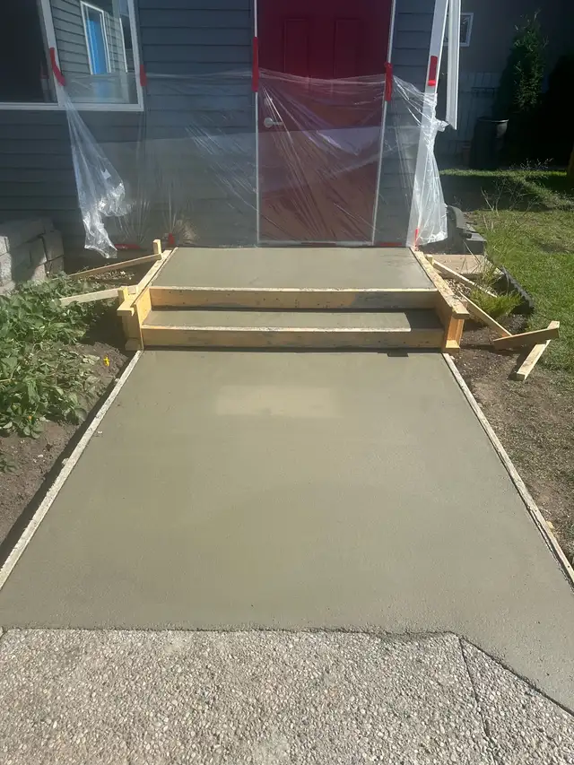 Overland Concrete  LTD 780-984-7715 in Interlock, Paving & Driveways in Edmonton - Image 4