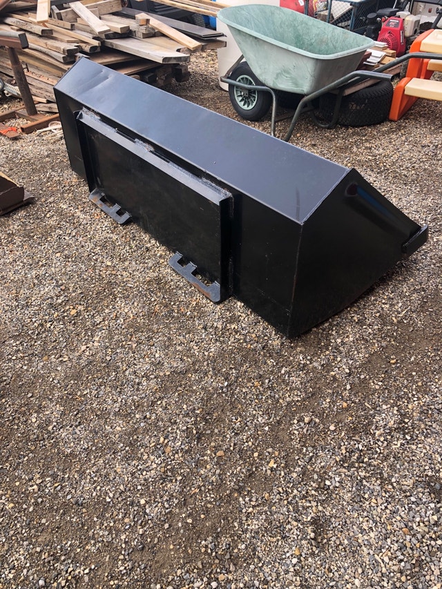 72 “ bobcat bucket Heavy Equipment Red Deer Kijiji