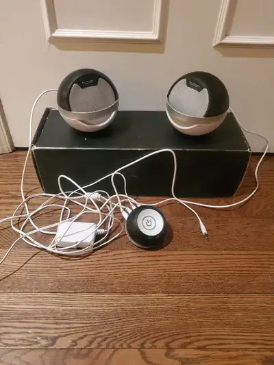 Le Samedi Stereo PC Speakers , View more