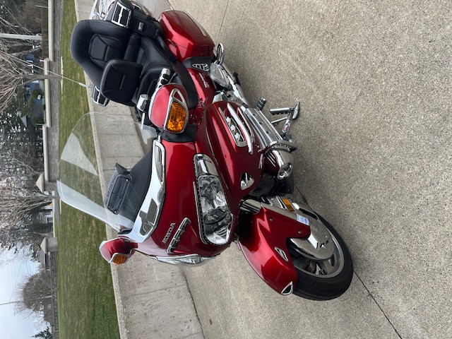 2008 Honda Goldwing GL-1800 Motorcycle in Touring in Yarmouth - Image 2