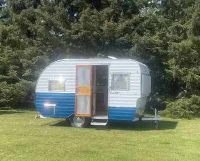 Beautiful 1959 Shasta Oasis Camper. This is a rare 15’ model that underwent a frame-off restoration...