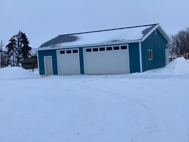 Paintearth County Acreage - 25 acres in Houses for Sale in Red Deer - Image 10