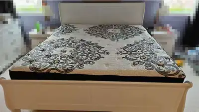 King bed with Mattress, View more