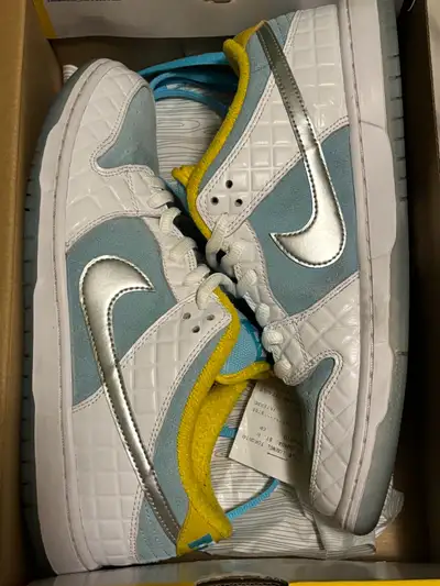 Nike dunks size 11, View more