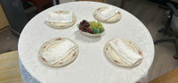 Round table cloth - off white with 4 table napkins 
