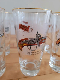 Like NEW 8 Vintage Glass Set: "Guns of the Former Day"