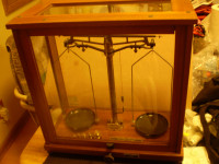 VINTAGE BALANCE SCALE ENCLOSED IN CABINET- WORKS $150