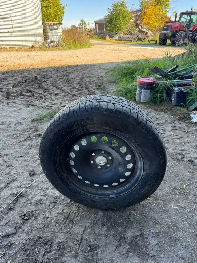 winter tires -SUV in Tires & Rims in Kawartha Lakes - Image 2