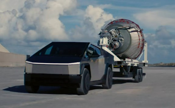 Tesla Cybertruck 2024 en location-achat. dans Autos et camions  à Lanaudière - Image 3