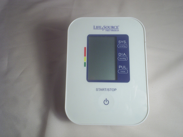 Blood Pressure Monitor in Health & Special Needs in Sarnia - Image 4