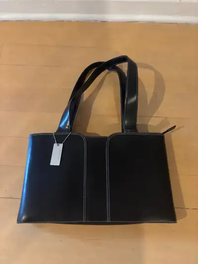 Black Purse - KENNETH COLE REACTION - Sac à Main Noir, View more