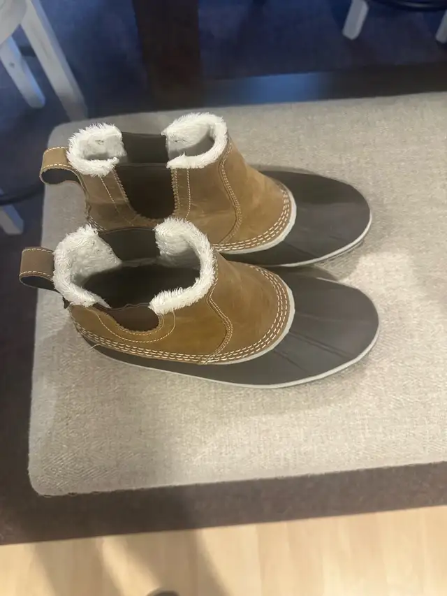 Ankle Boots in Men's Shoes in Lethbridge - Image 3