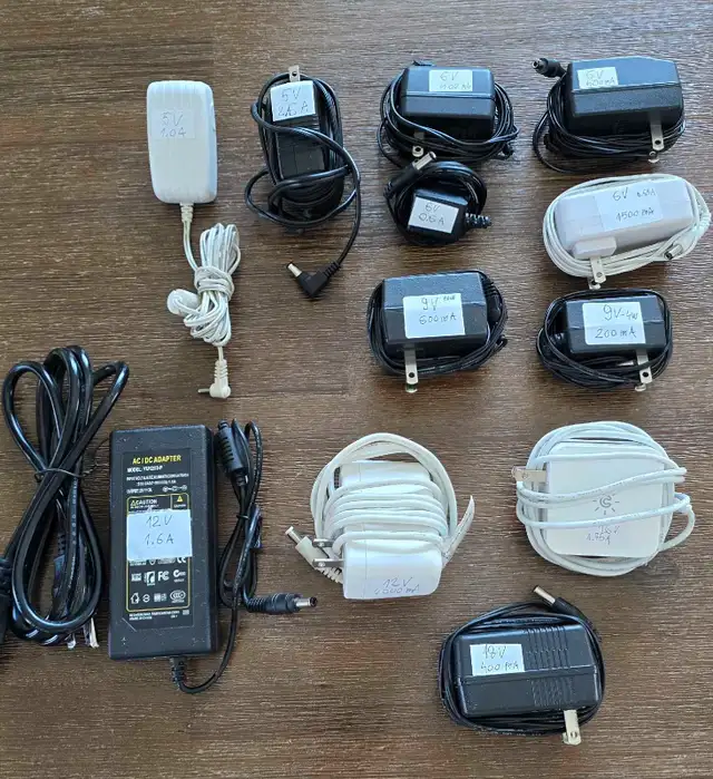 Charger/Adapter  in Desktop Computers in Edmonton - Image 2