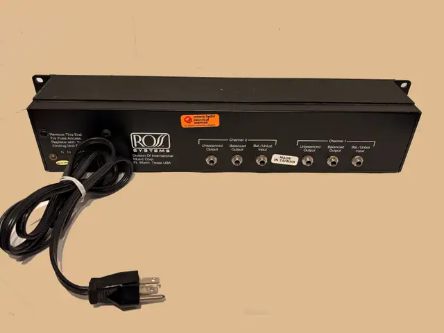 ROSS R31M 30 BAND GRAPHIC EQUALIZER RACKMOUNT. in Pro Audio & Recording Equipment in Mississauga / Peel Region - Image 5