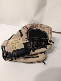 Baseball gloves to go on left hand