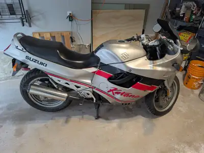 1989 Suzuki Katana 750 / GSX 750F It's old and heavy, but it's comfortable and it goes faster than y...