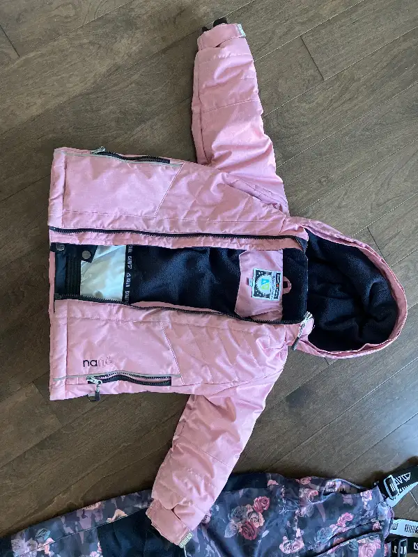 Manteau+ Pantalons de neige 3 ans, marque NANO in Kids & Youth in Longueuil / South Shore - Image 4