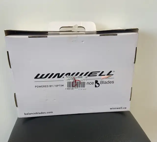 Winnwell Youth Skates in Skates & Blades in Thunder Bay - Image 6