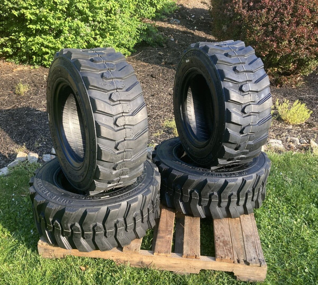 HEAVY DUTY BOBCAT SKS-1 TIRES in Heavy Equipment Parts & Accessories in Bedford - Image 3