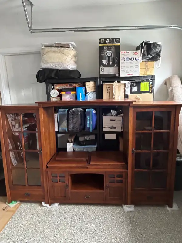 Entertainment Wall Unit Solid Wood in TV Tables & Entertainment Units in Woodstock - Image 3